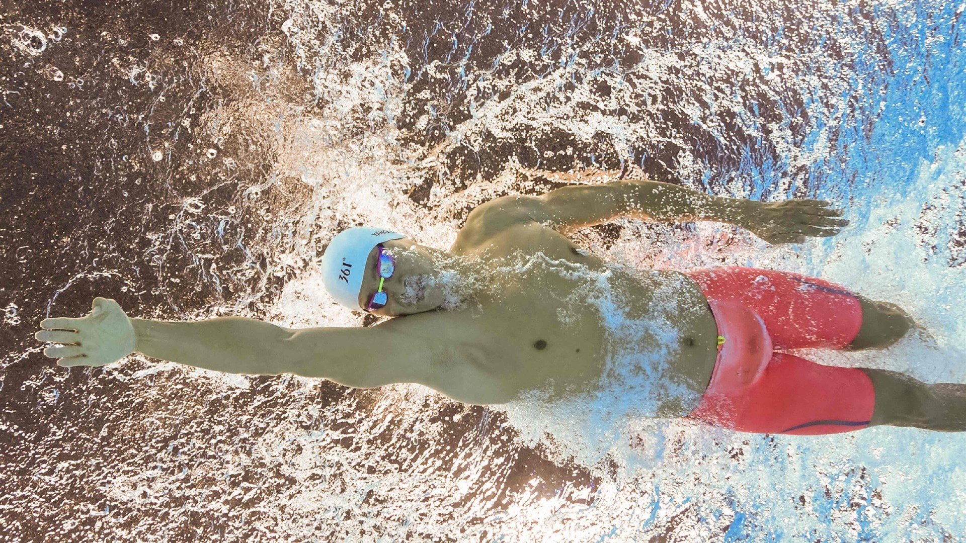 最后弯的决战：逆转胜利的经典瞬间，最后的逆袭阅读理解答案科幻小说