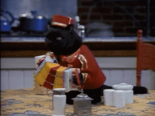 开云体育博彩-赛场偶遇：运动员趣味互动瞬间，运动员进场游戏玩法