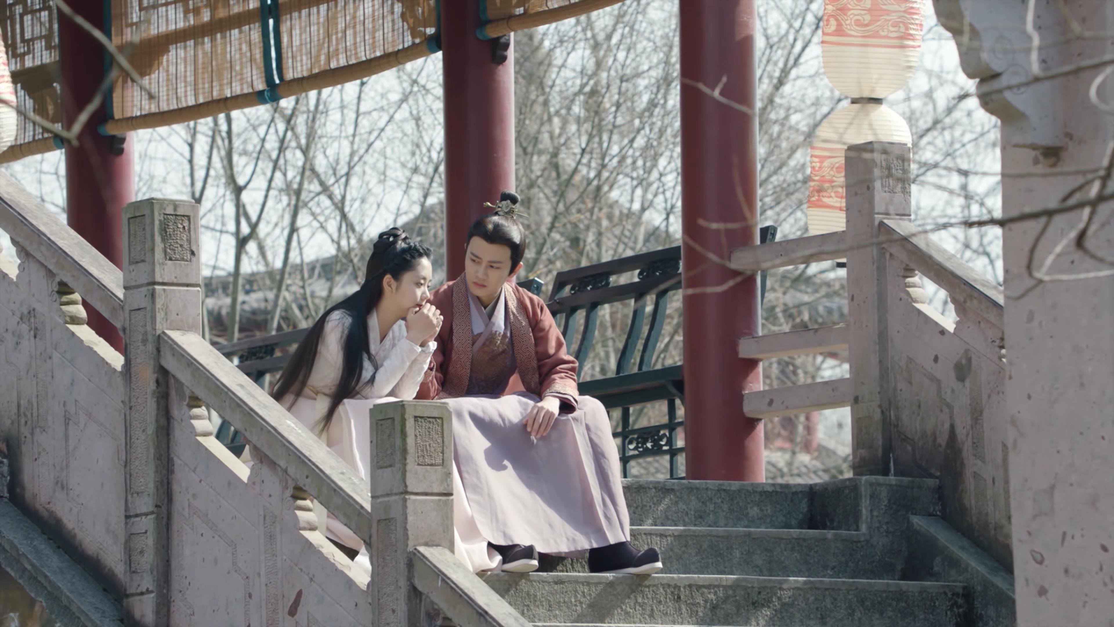 开云体育官方app-足球公益行走进少数民族地区传递梦想，足球公益事业