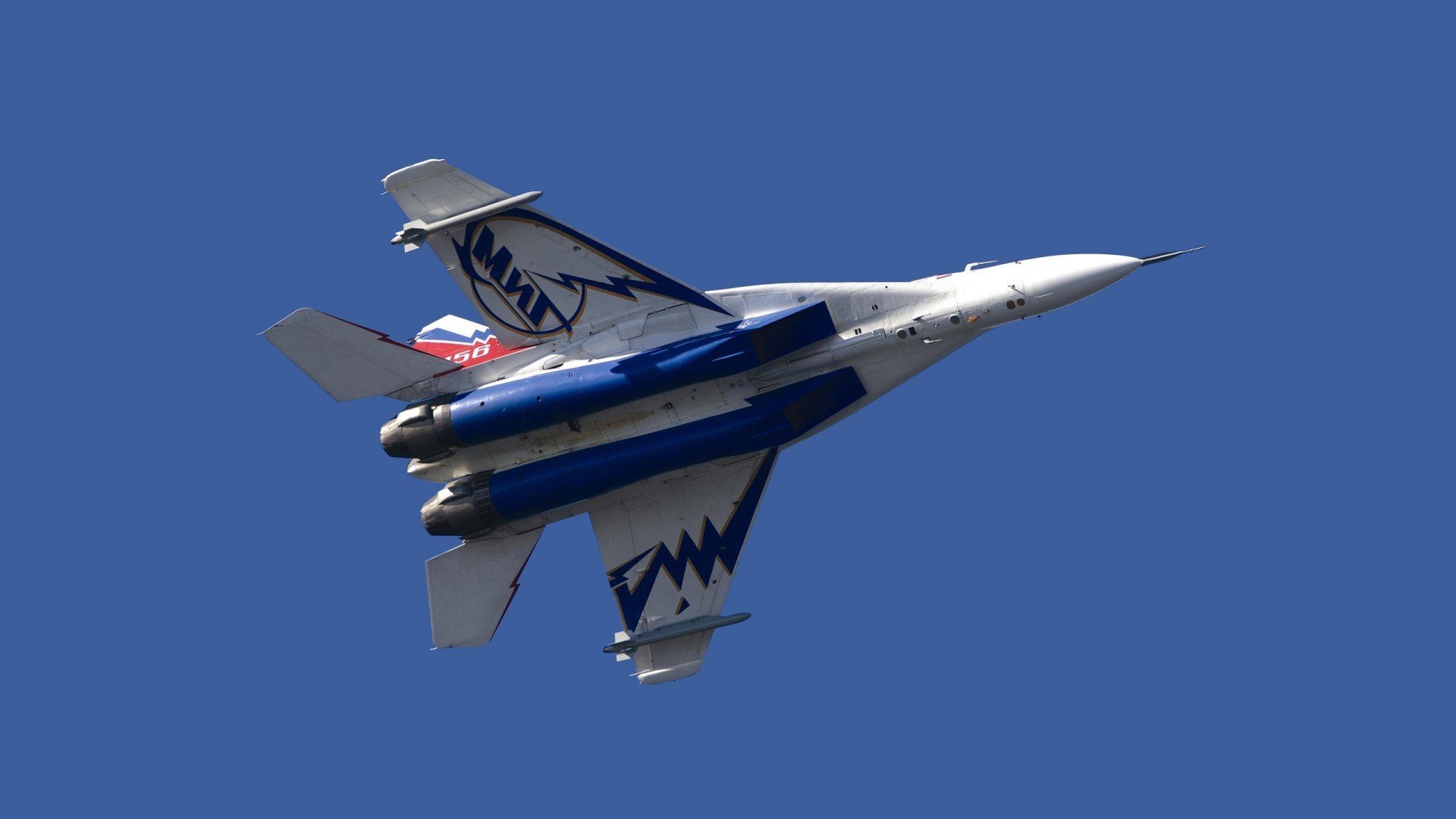 中国足球年度高光球员表现总结，足球高光时刻